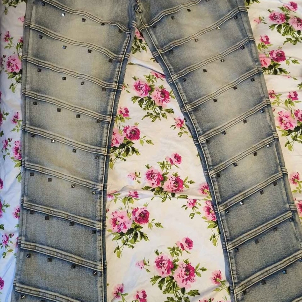 Supply Denim Studded Light Wash Jeans - Trendy Accent Denim